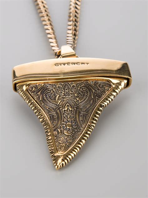 buy givenchy shark tooth necklace|Givenchy Shark Tooth Pendant Necklace .